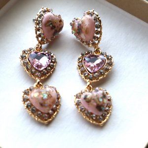 🆕beautiful pink and gold gem heart earrings💖